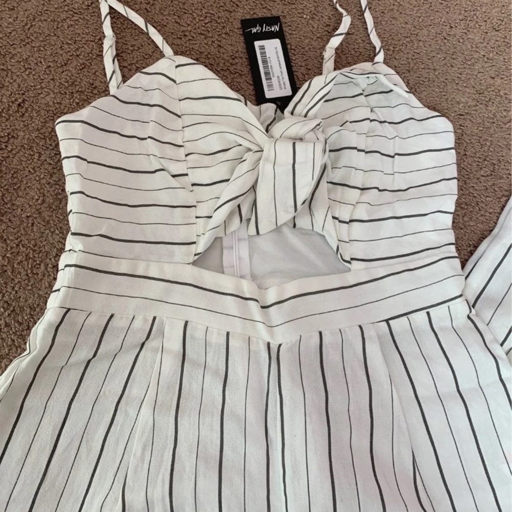 New white and grey Nasty Gal jumpsuit